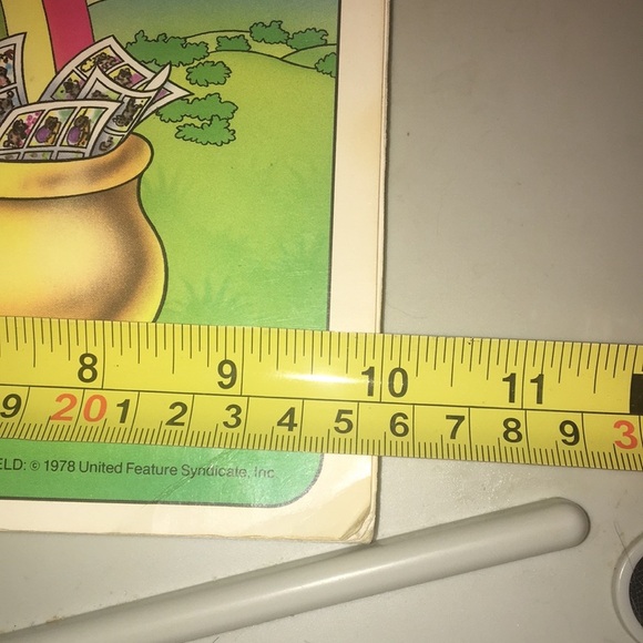 The Second Garfield Treasury circa 1983 - Picture 9 of 12